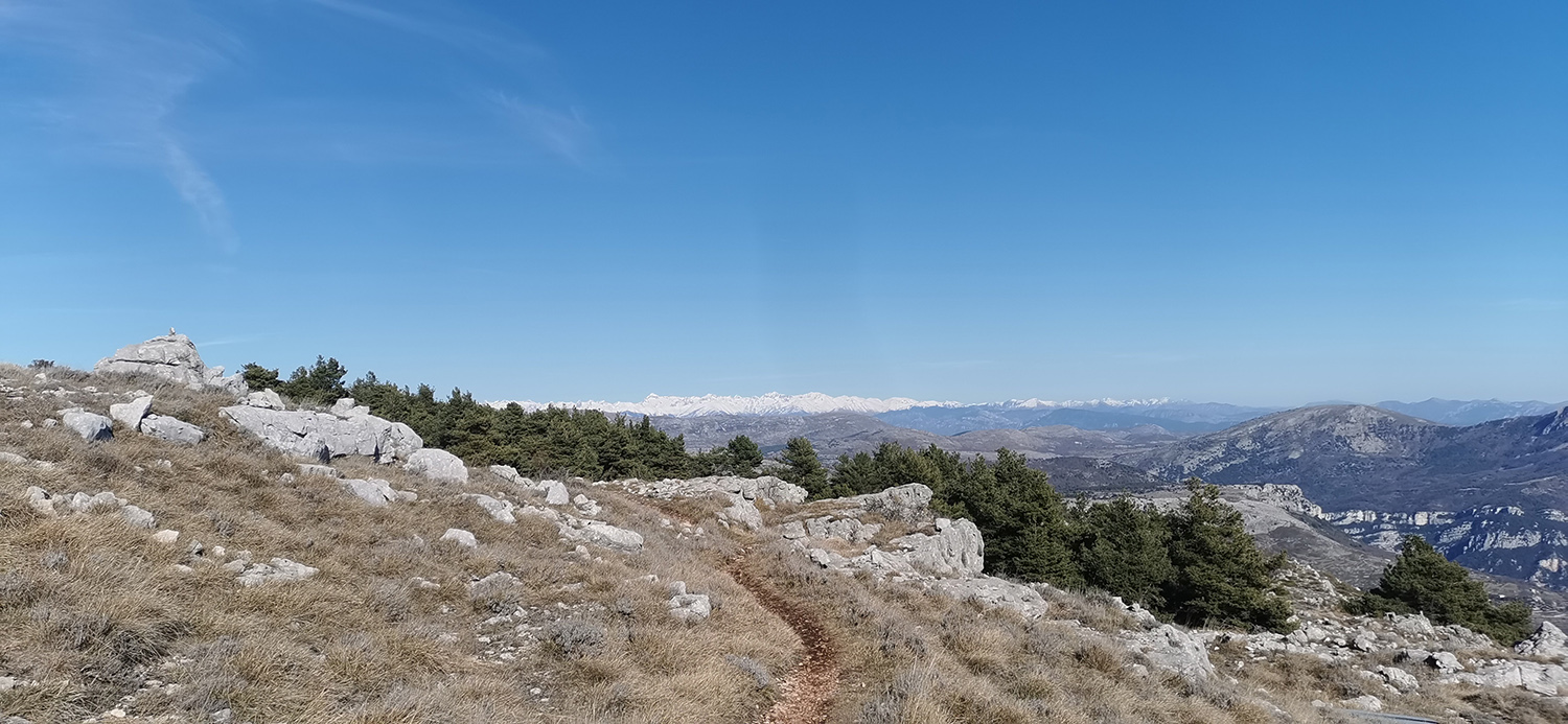 Randonnée au Haut Montet 3 - Camping les gorges du loup